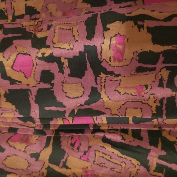 ALFANI SILK PRINT PLEATED SKIRT - Picture 3 of 7